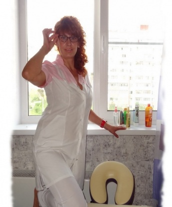 Моя нежность и креативность поразят даже самого искушенного гурмана. 💋 В Москве я считаю все самые сокровенные и желанные фантазии. Мое тело – источник бесконечного наслаждения, мои руки – ключ к вашему релаксу, мои губы – инструмент воплощения ваших мечтаний. 😉 У меня есть страница с фото и отзывами, чтобы вы смогли убедиться в моей красоте и качестве услуг. Буду рада каждой встрече, потому что мои возможности безграничны! 💫 Анютка