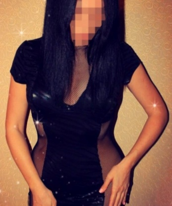 Полина